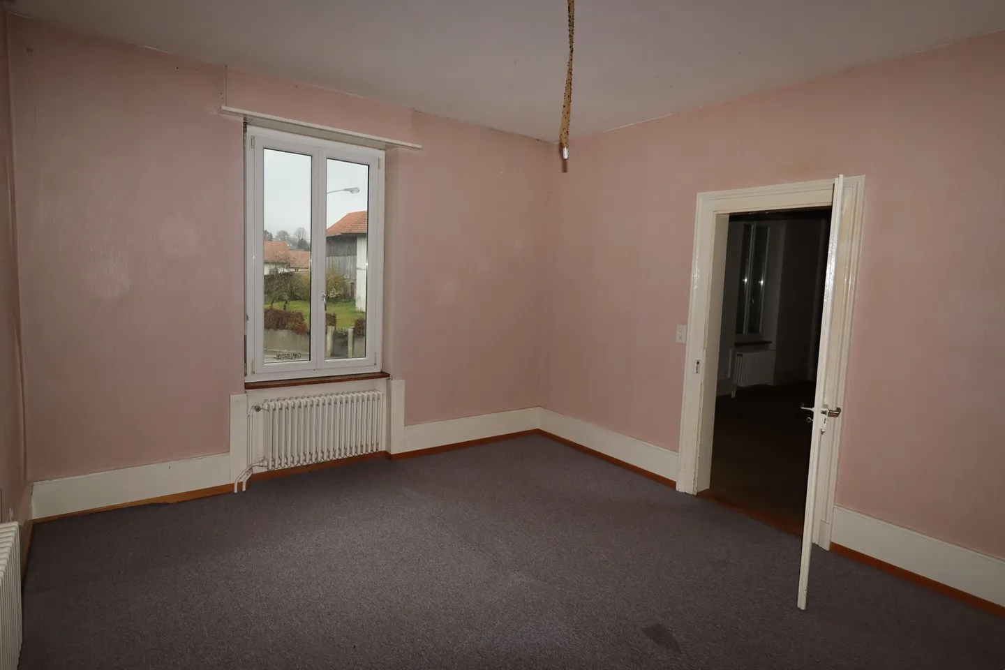 Mietshaus mit Wohn- und Gewerbebereich - Foto 9 von 13