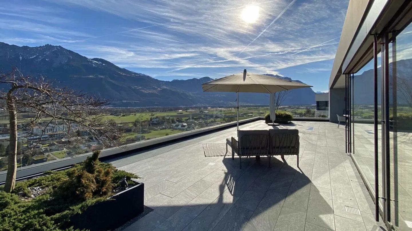 Penthouse der Superlative mit Home-Office, zwei Einliegerwohnungen ... - Foto 3 von 20