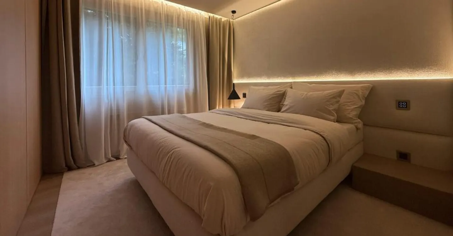 Appartement de Luxe avec Vue Époustouflante - Photo 3 sur 10