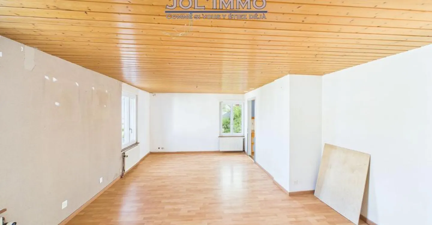 Casa indipendente con grande terreno - Boncourt - Foto 9 di 13