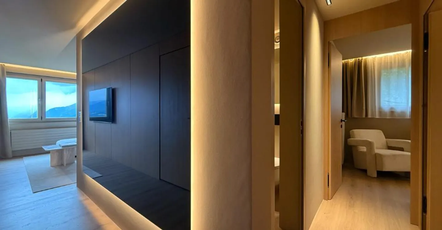Appartement de Luxe avec Vue Époustouflante - Photo 2 sur 10
