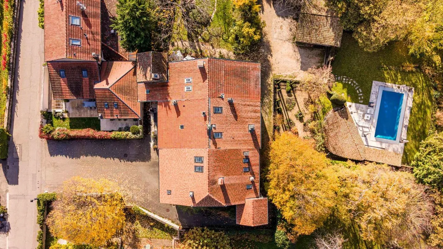 Prächtiges Triplex in einer grünen Oase - Foto 11 von 12