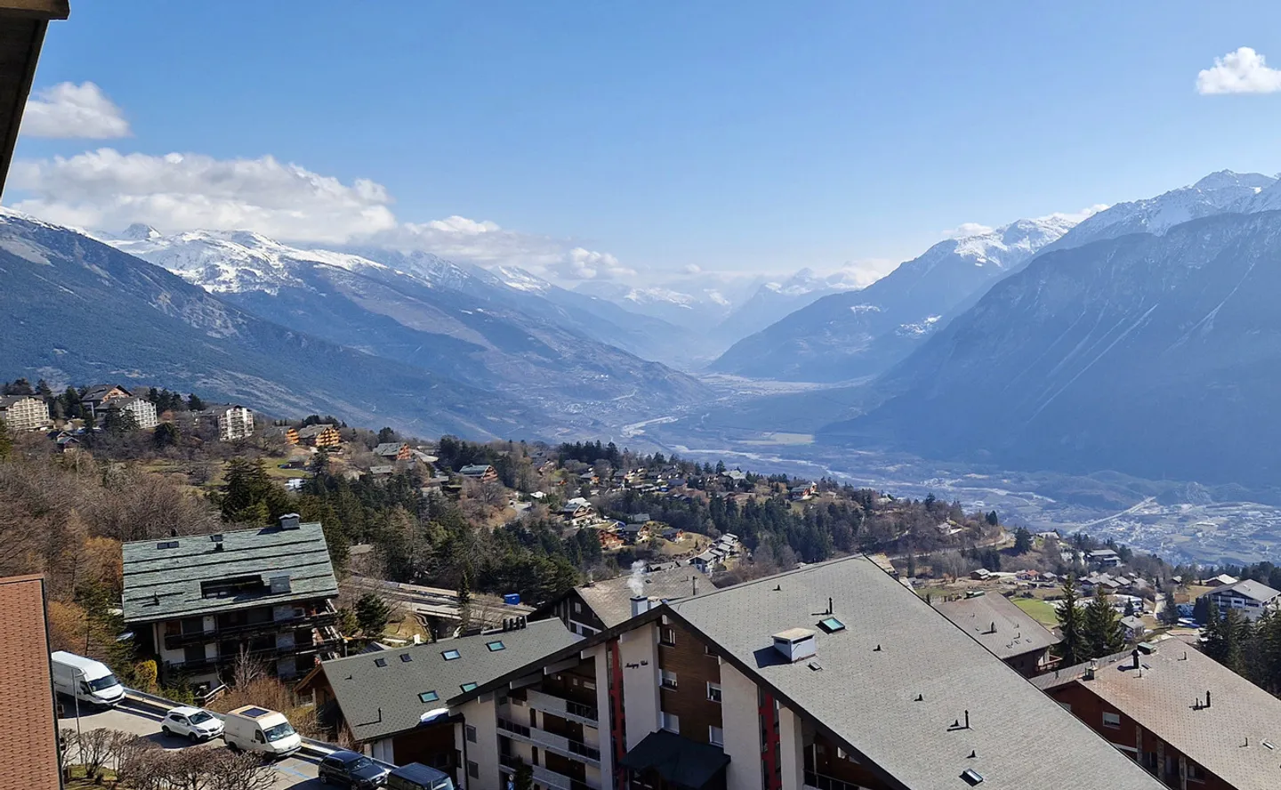 Superbe duplex intégralement rénové avec vue panoramique - Photo 11 sur 11
