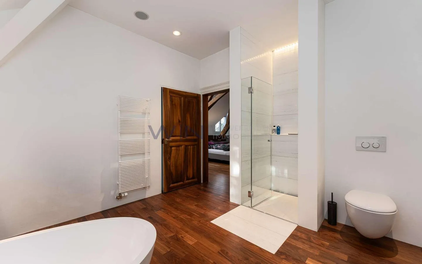 Elegant Neo-Renaissance Villa - Photo 12 of 13