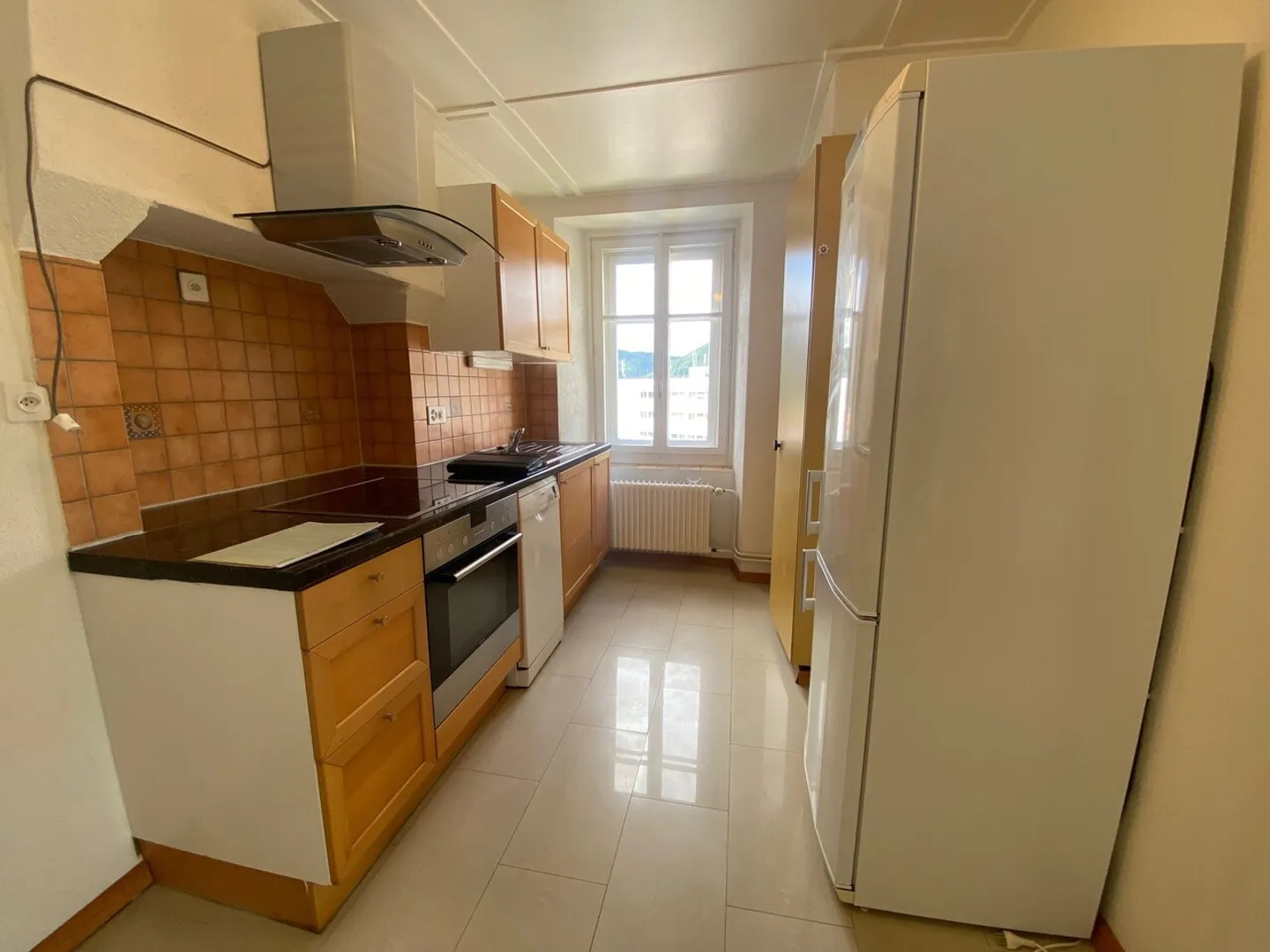 4-Zimmer-Wohnung im 2. Stock - Foto 2 von 8