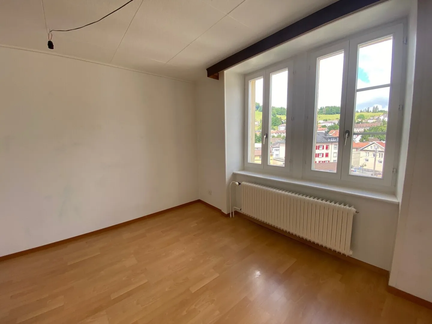 4-Zimmer-Wohnung im 2. Stock - Foto 7 von 8