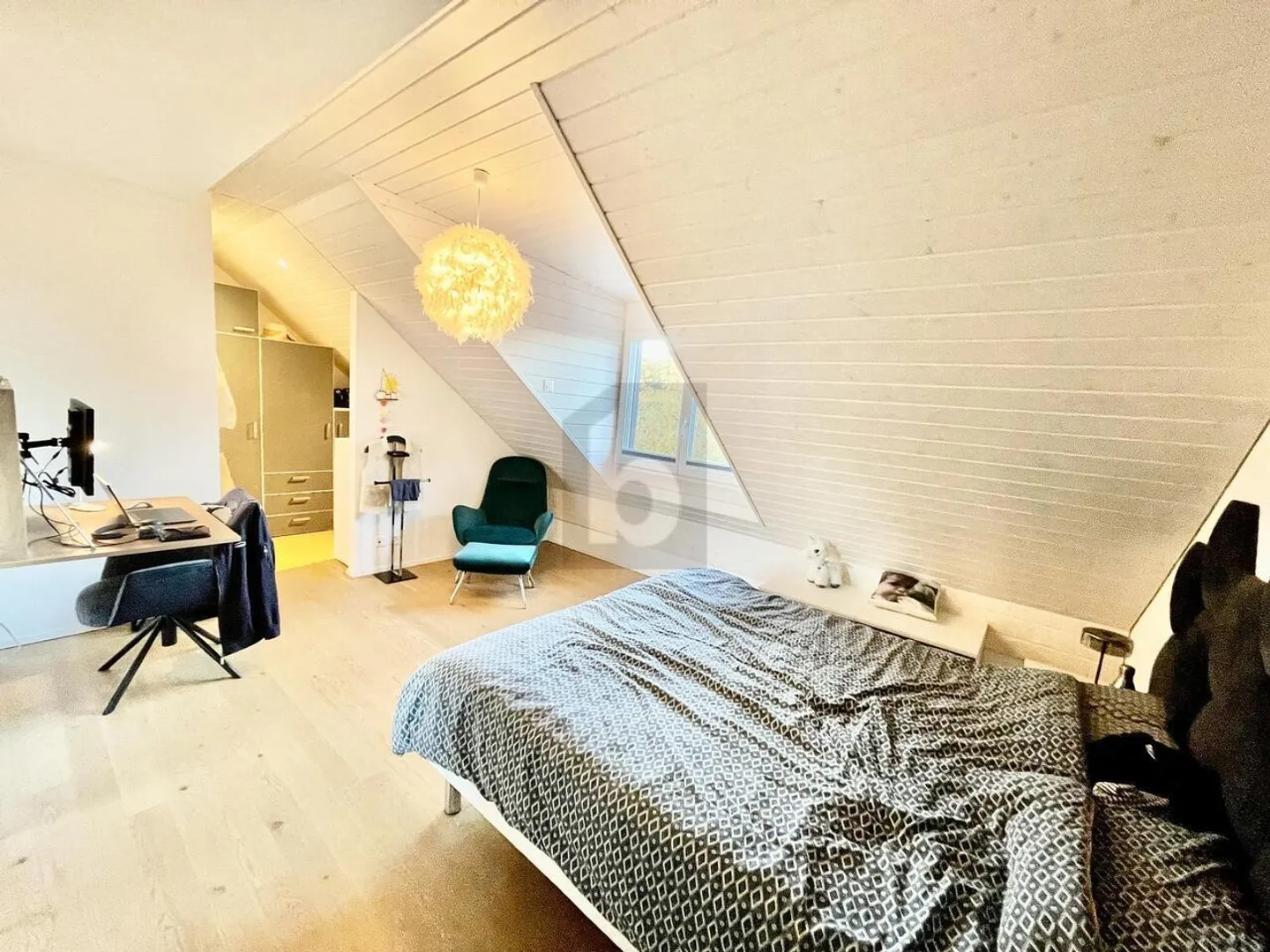 MAGNIFICO, SPAZIOSO E MODERNO - Foto 3 di 6