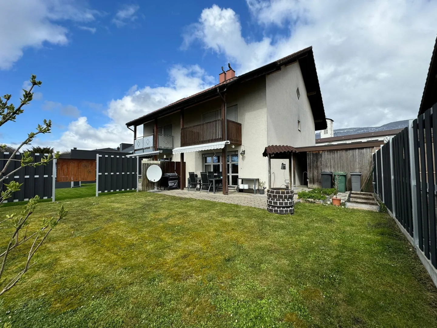 Attractive 6.5-Room Semi-Detached House - Photo 1 of 10