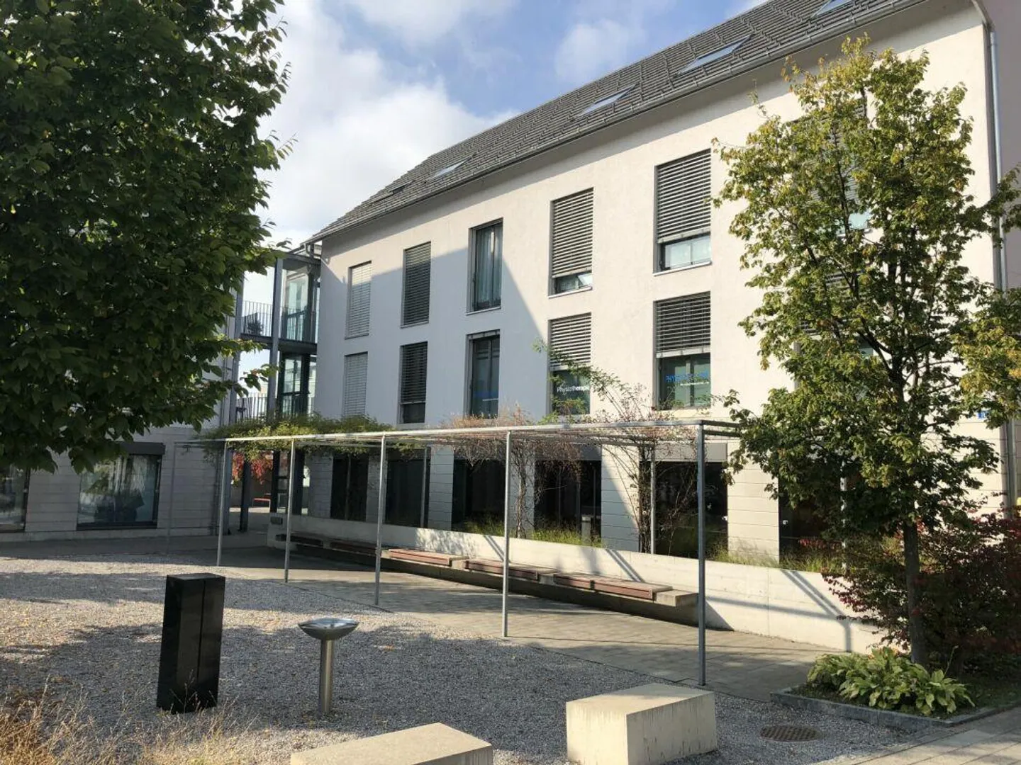 Attraktive Dienstleistungsfläche im Herzen von Huttwil zu vermieten - Foto 6 von 6