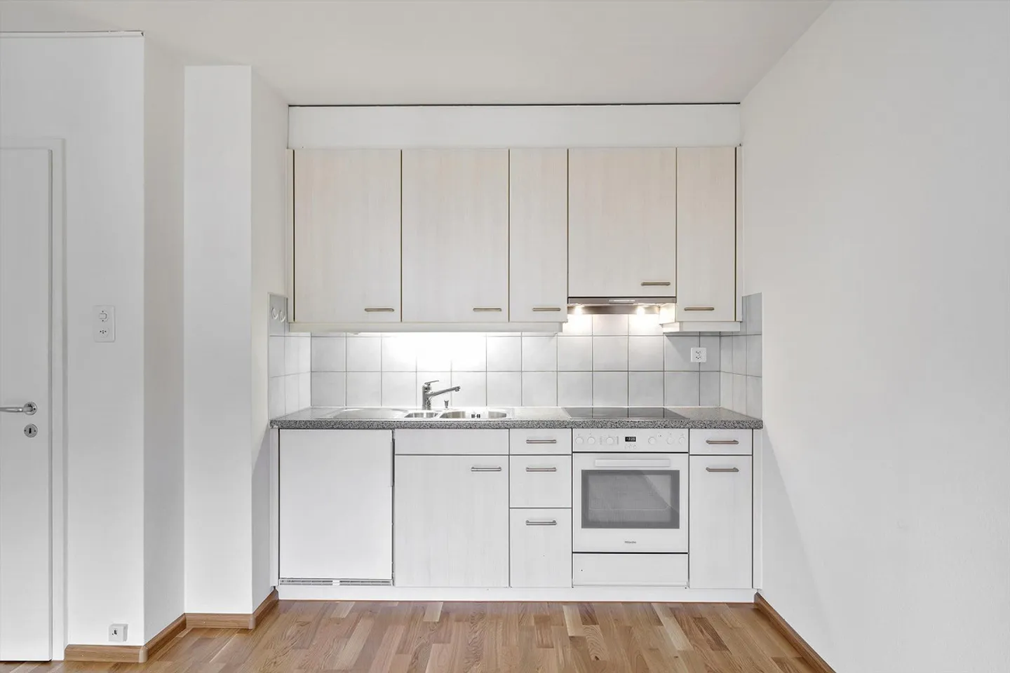 Charmante Wohnung nahe Voltaplatz - Foto 2 von 4