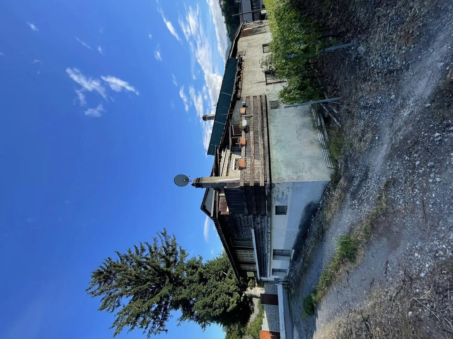 Charming House with Barn in Conthey - Photo 10 of 11
