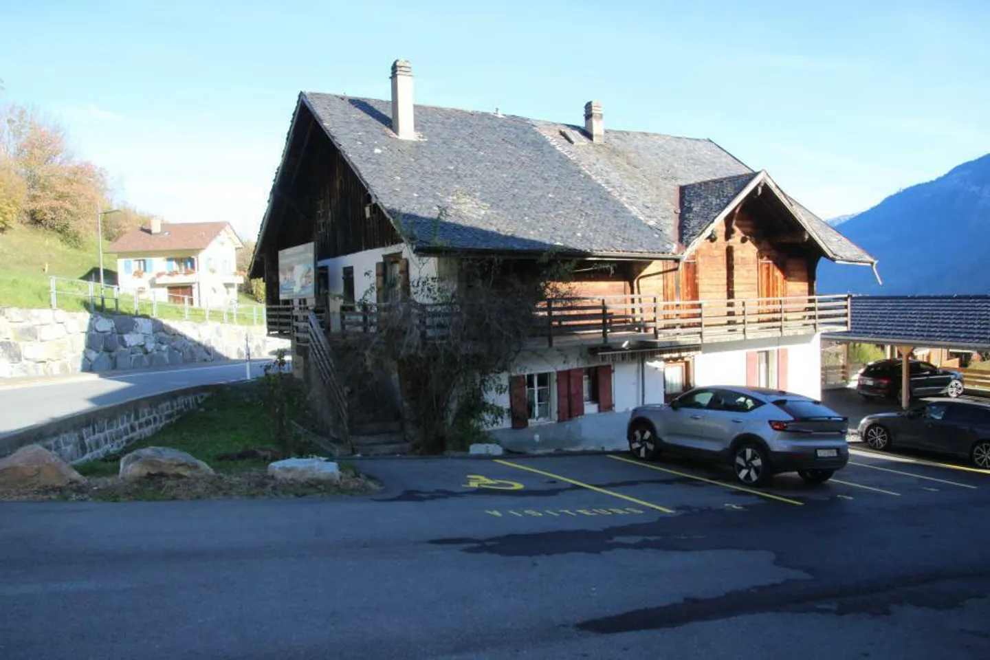 Vérossaz Chalet-Scheune zur Umwandlung in 2 geräumige Wohnungen - Foto 1 von 13