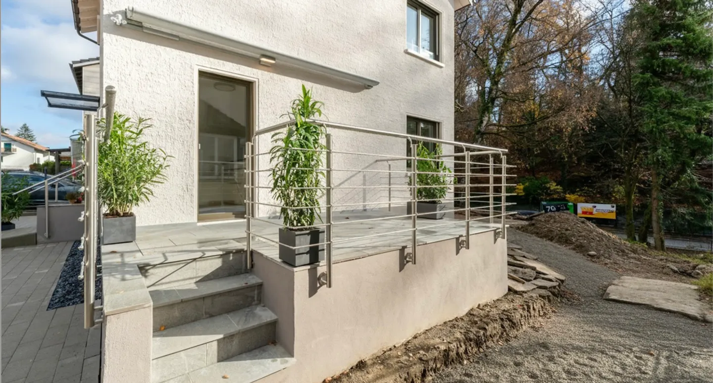 Modern renovated house in a sought-after location in Olten - Photo 14 of 15