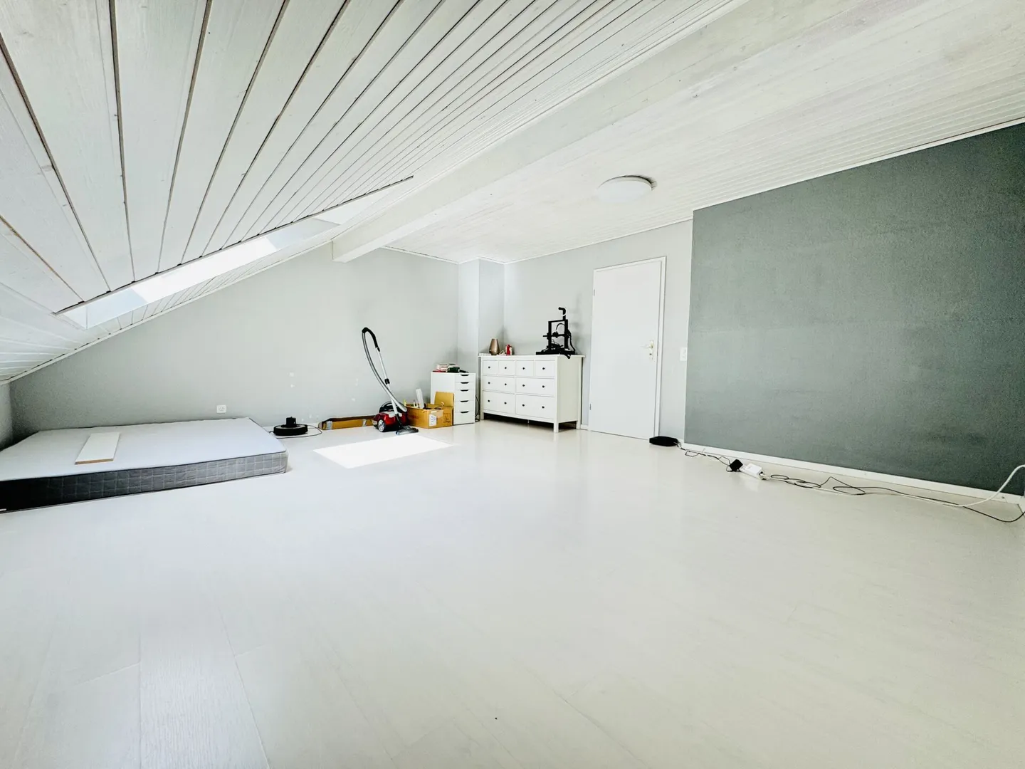 Attractive 6.5-Room Semi-Detached House - Photo 10 of 10