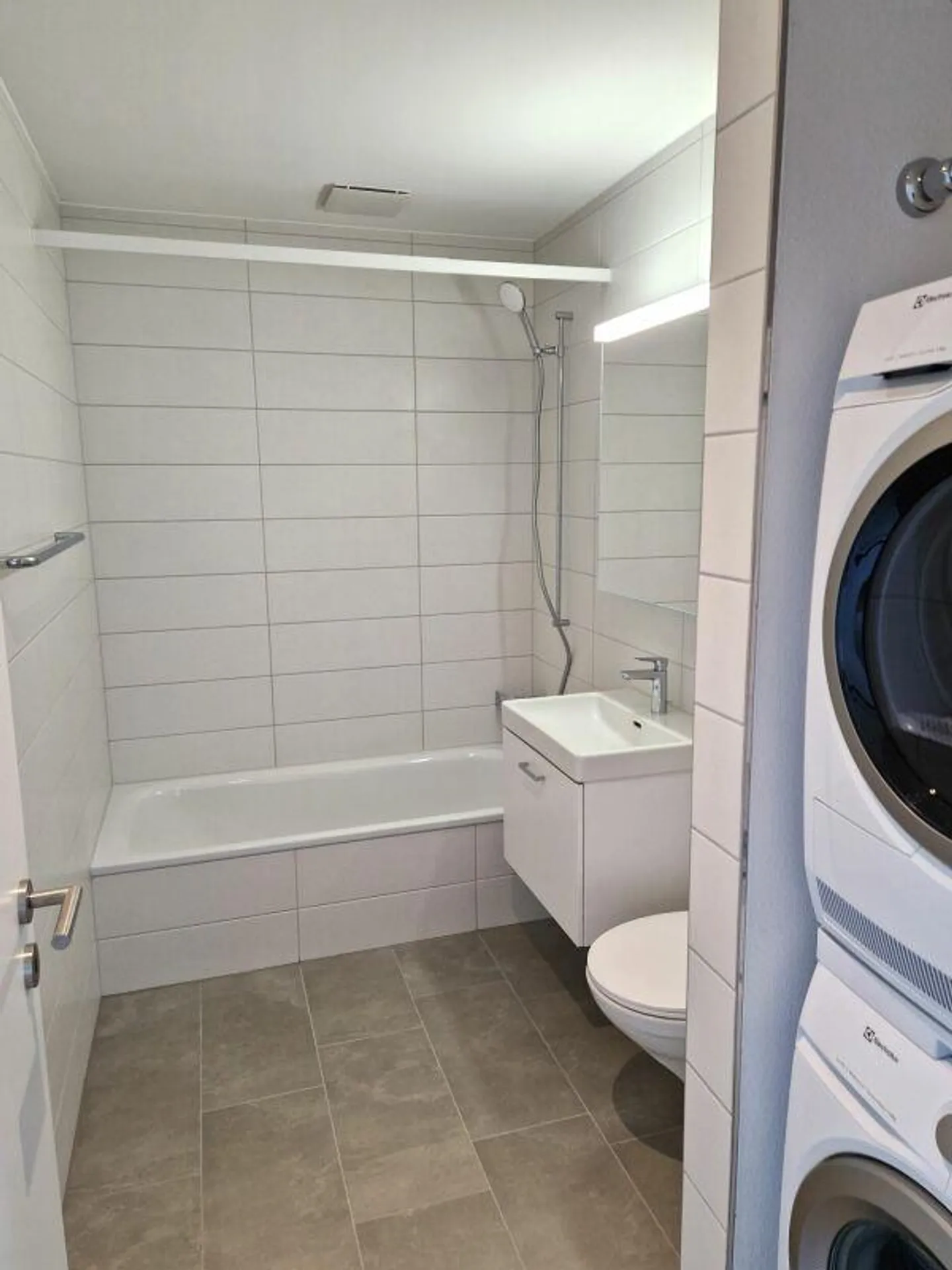 Moderno appartamento di 2,5 stanze nella Neustadt di Lucerna - Foto 5 di 8