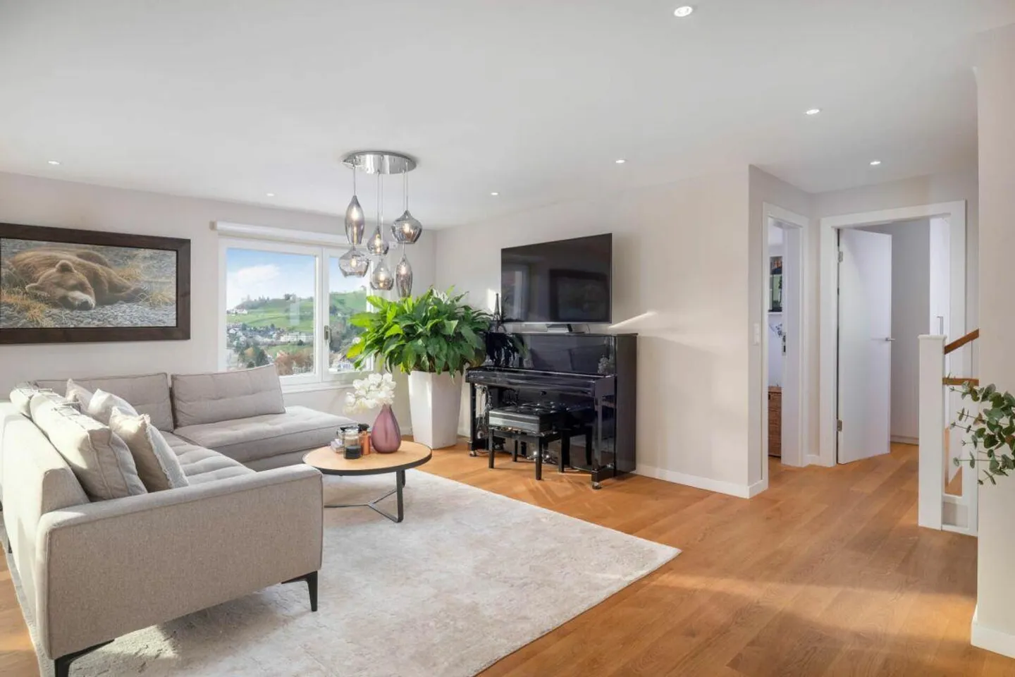 Completely renovated, with pool and breathtaking view! - Photo 9 of 12