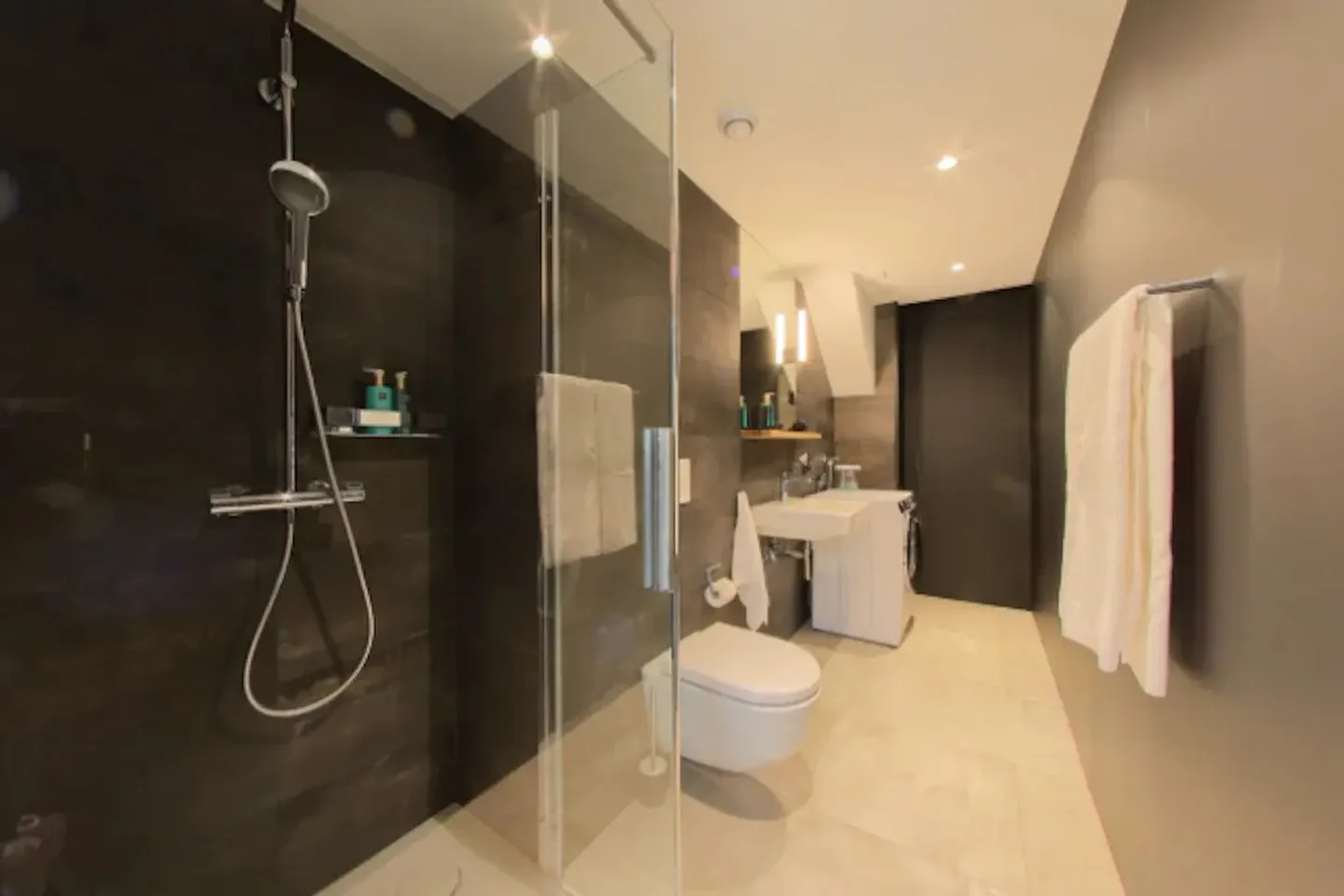 Apartment for rent - Photo 2 of 10