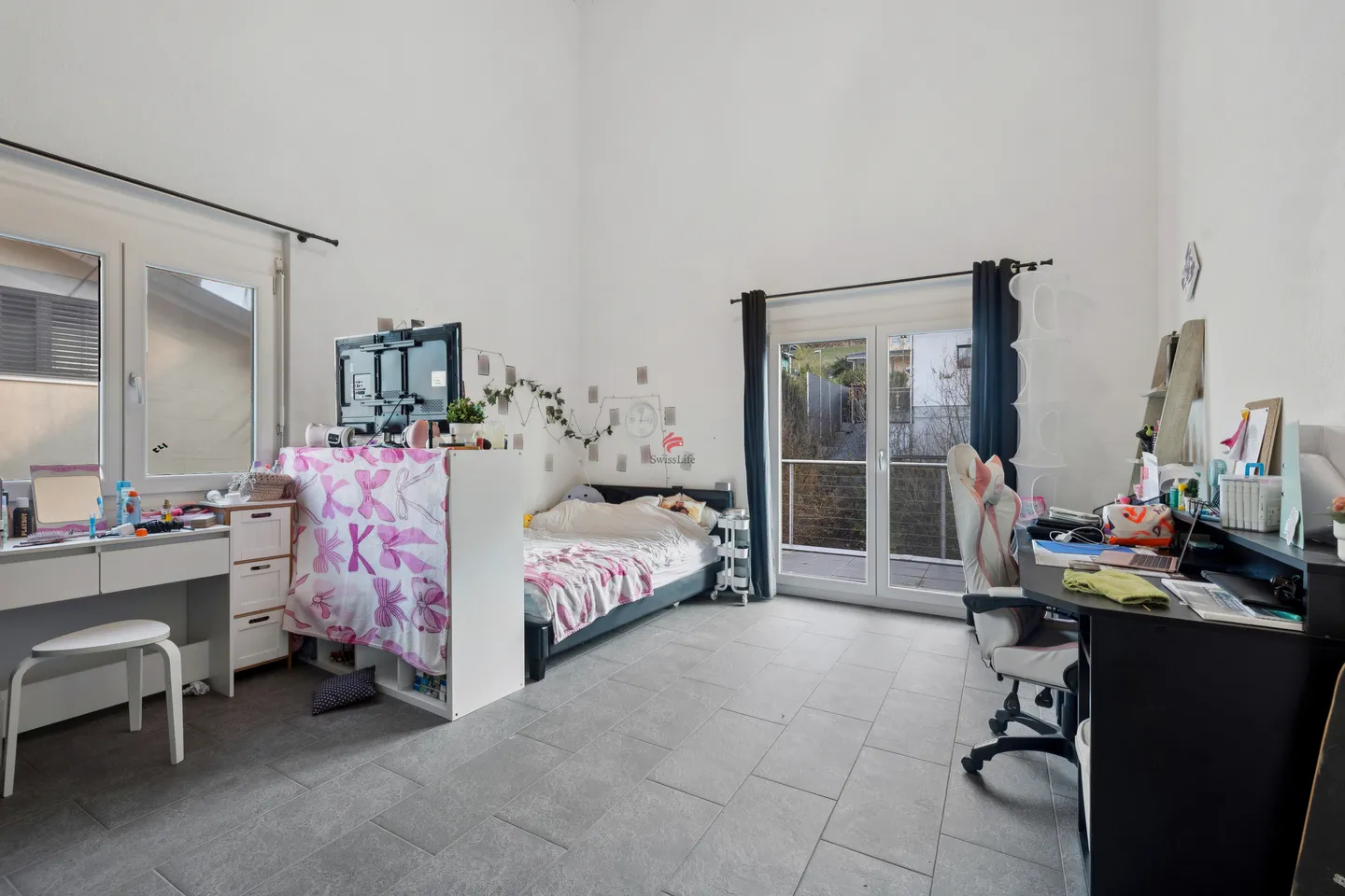 More Space for Family Happiness - Photo 10 of 16