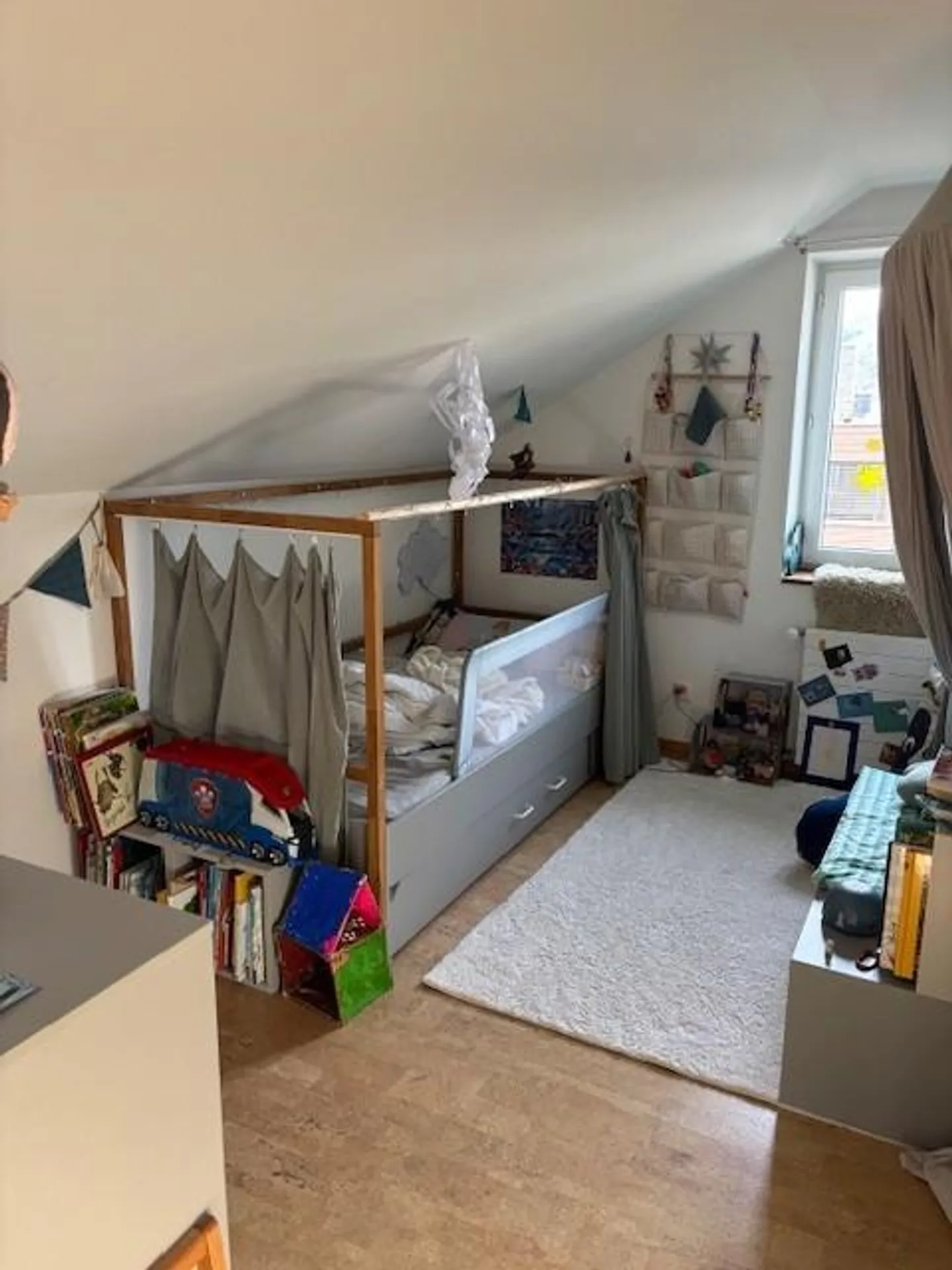 Charmante Dachwohnung in Ruhiger Lage - Foto 6 von 9