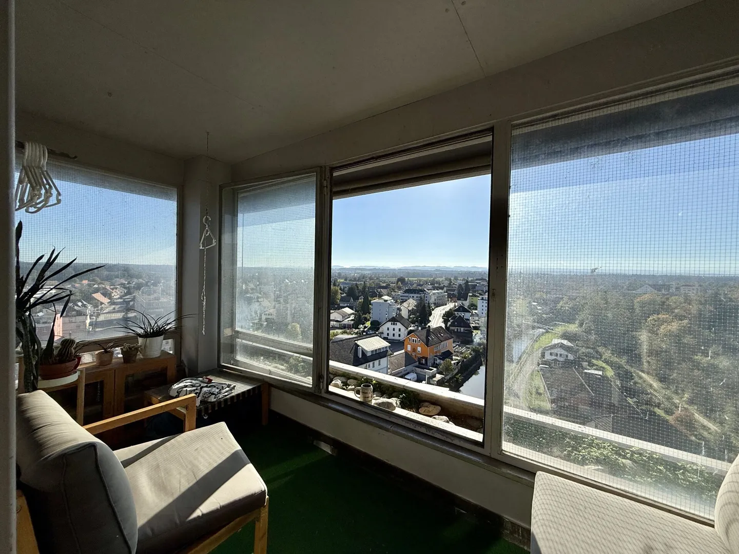 Grosszügige 5.5-Zimmer-Wohnung mit schöner Aussicht an zentraler Lage in Derendingen - Foto 13 von 14