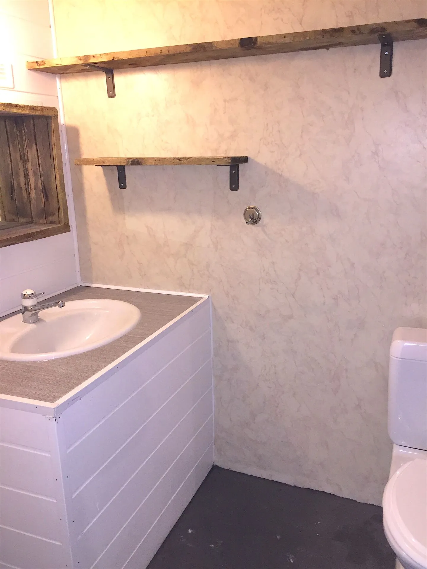 2.5 Room Ground Floor - Photo 2 of 10