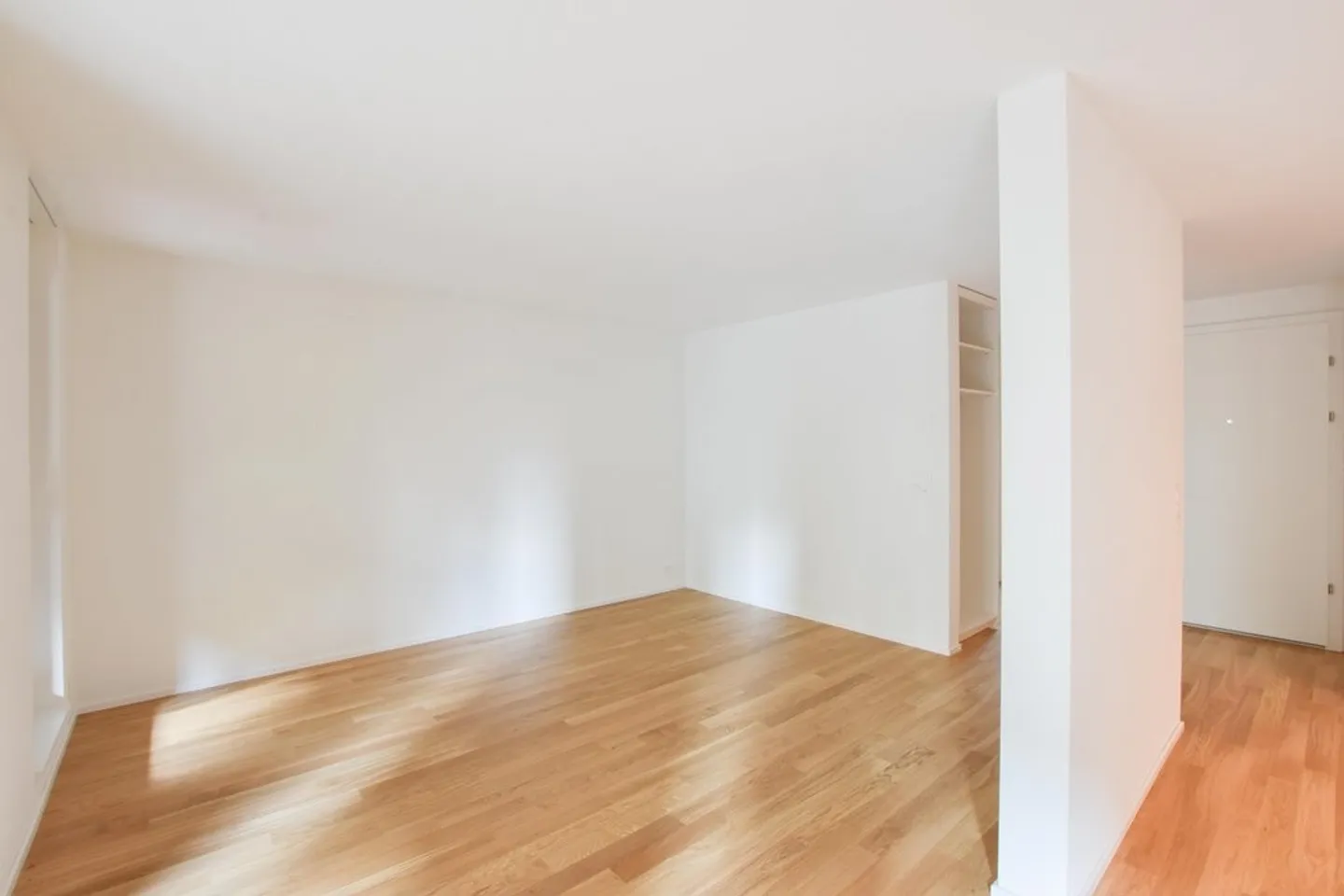 Appartement rénové 2.5 pièces - Photo 4 sur 7