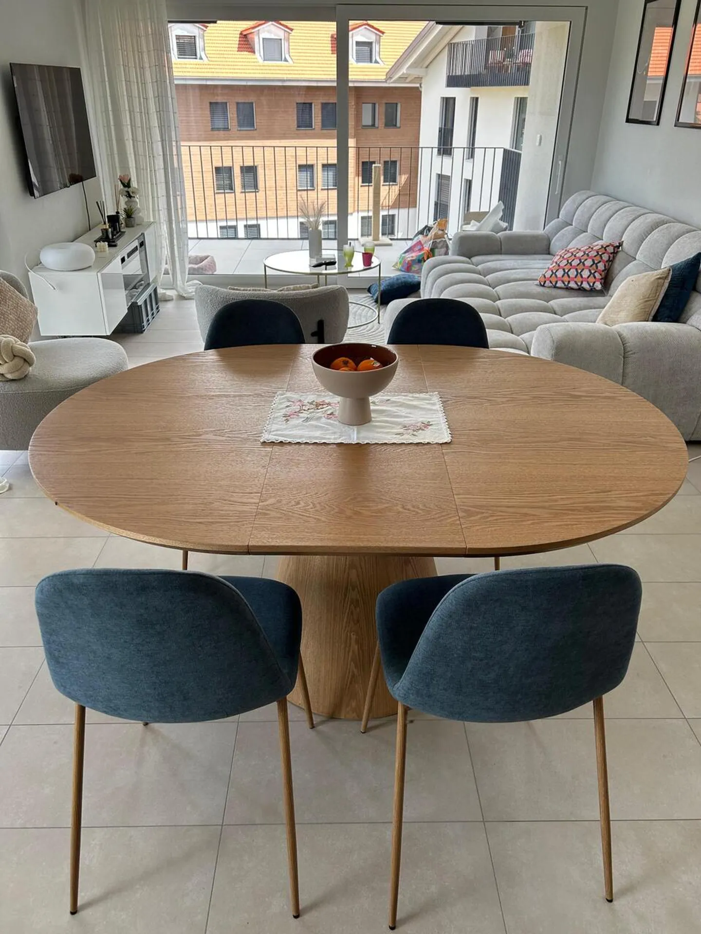 Neue 3.5-Zimmer-Wohnung mit Balkon - Foto 2 von 6