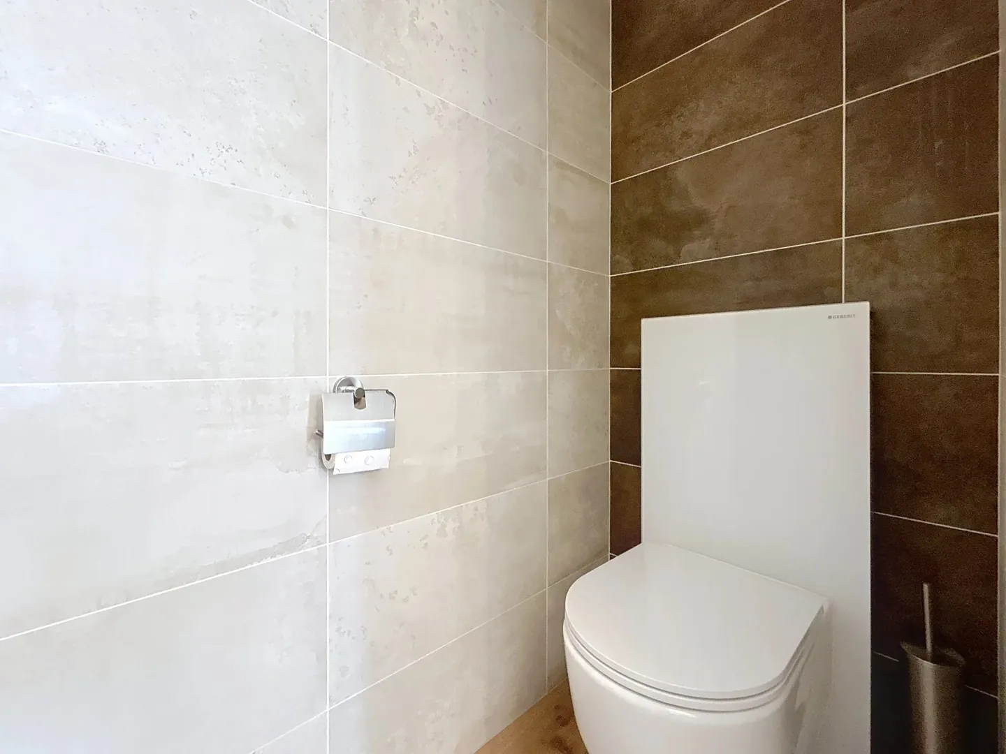 Appartamento a Neuchâtel con vista sul lago e sulle montagne - Foto 7 di 8