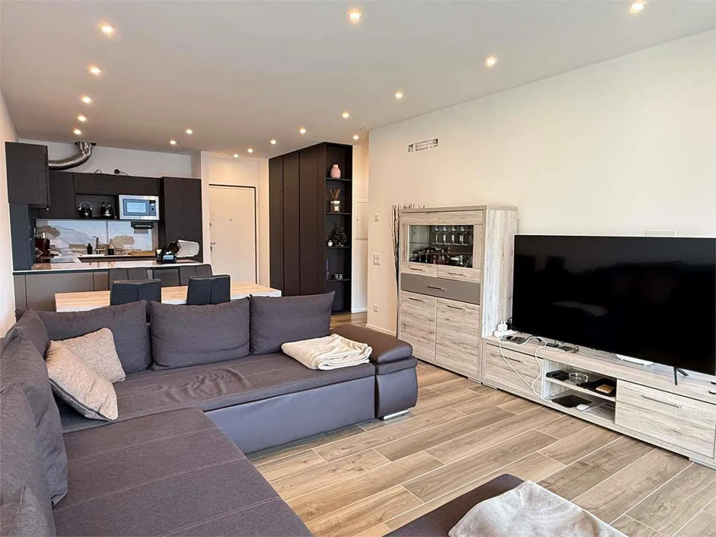 Vue sur le lac, nouvel appartement 2,5 pièces avec terrasse - Photo 6 sur 13