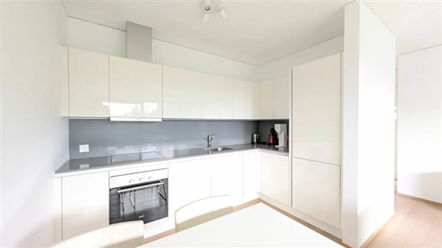 Modern and functional living solution - primary or secondary residence - Photo 5 of 10