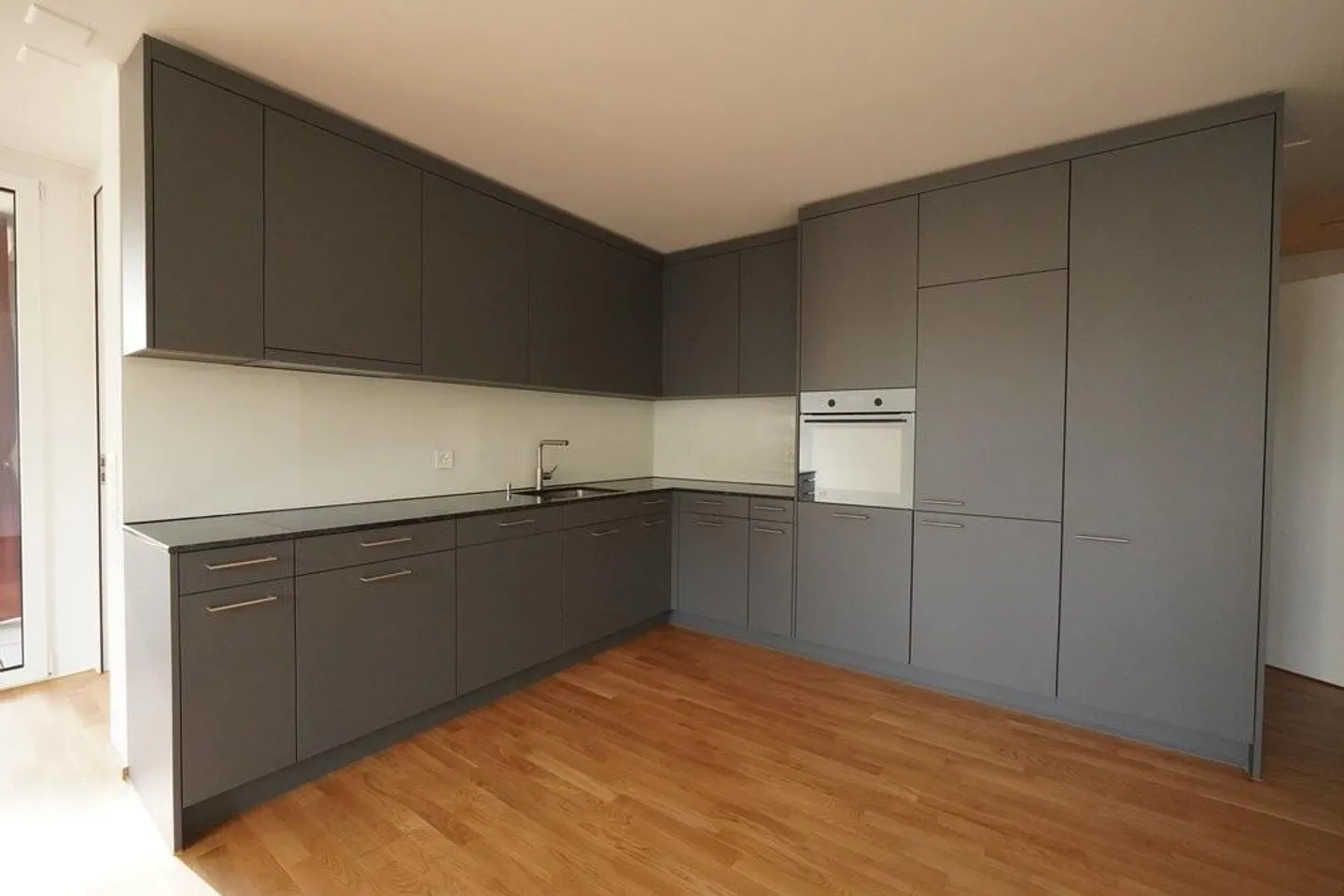 PREMIÈRE LOCATION À LIESTAL - chaque appartement avec sa propre tour de lavage - Photo 4 sur 8