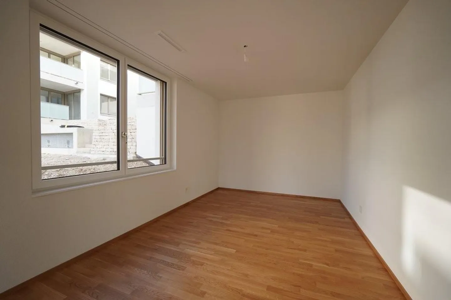 PREMIÈRE LOCATION À LIESTAL - chaque appartement avec sa propre tour de lavage - Photo 7 sur 8