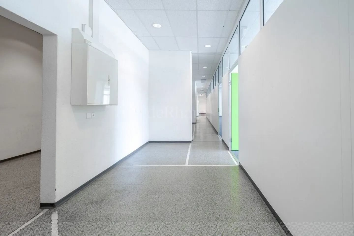 Bureau - Photo 6 sur 12