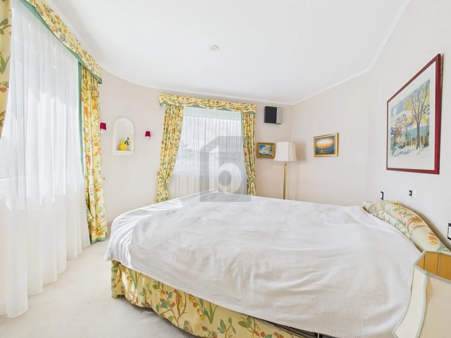 Appartement 4.5 pièces - Photo 4 sur 6