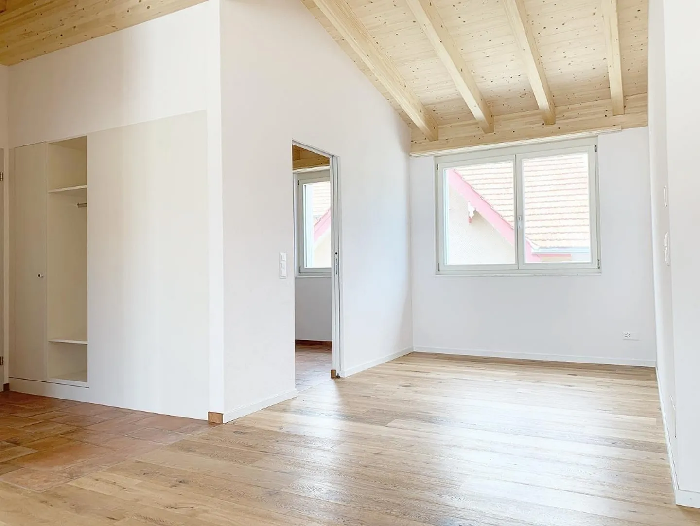Helle 4.5 Zimmer Wohnung - Foto 1 von 10