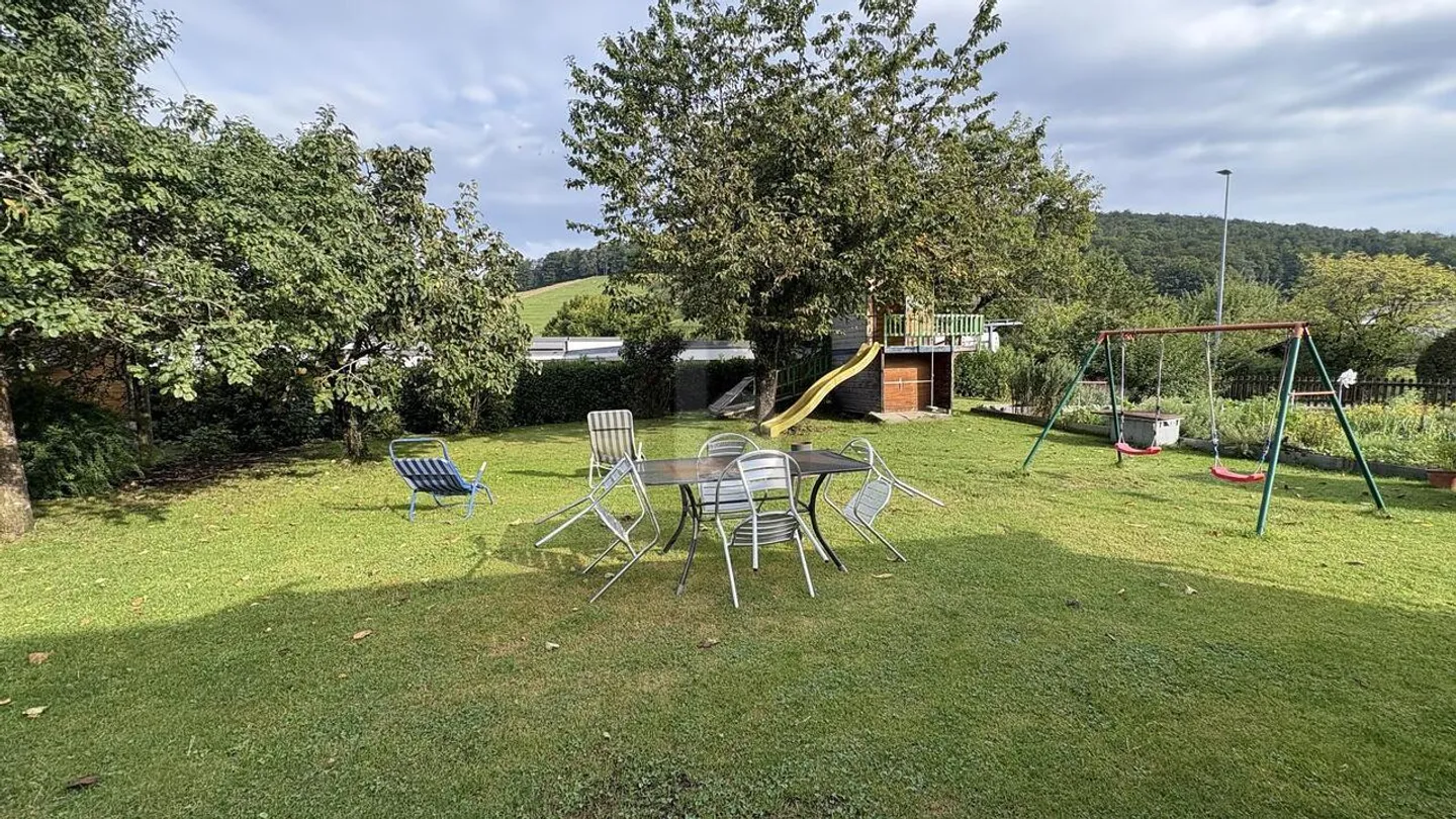 CHARMING QUIET HOUSE CLOSE TO NATURE - Photo 3 of 6