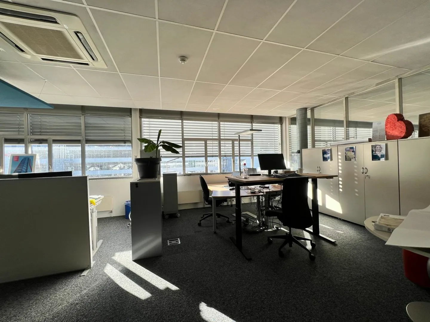 Offices | 400m2 | good access possibilities - Photo 5 of 5
