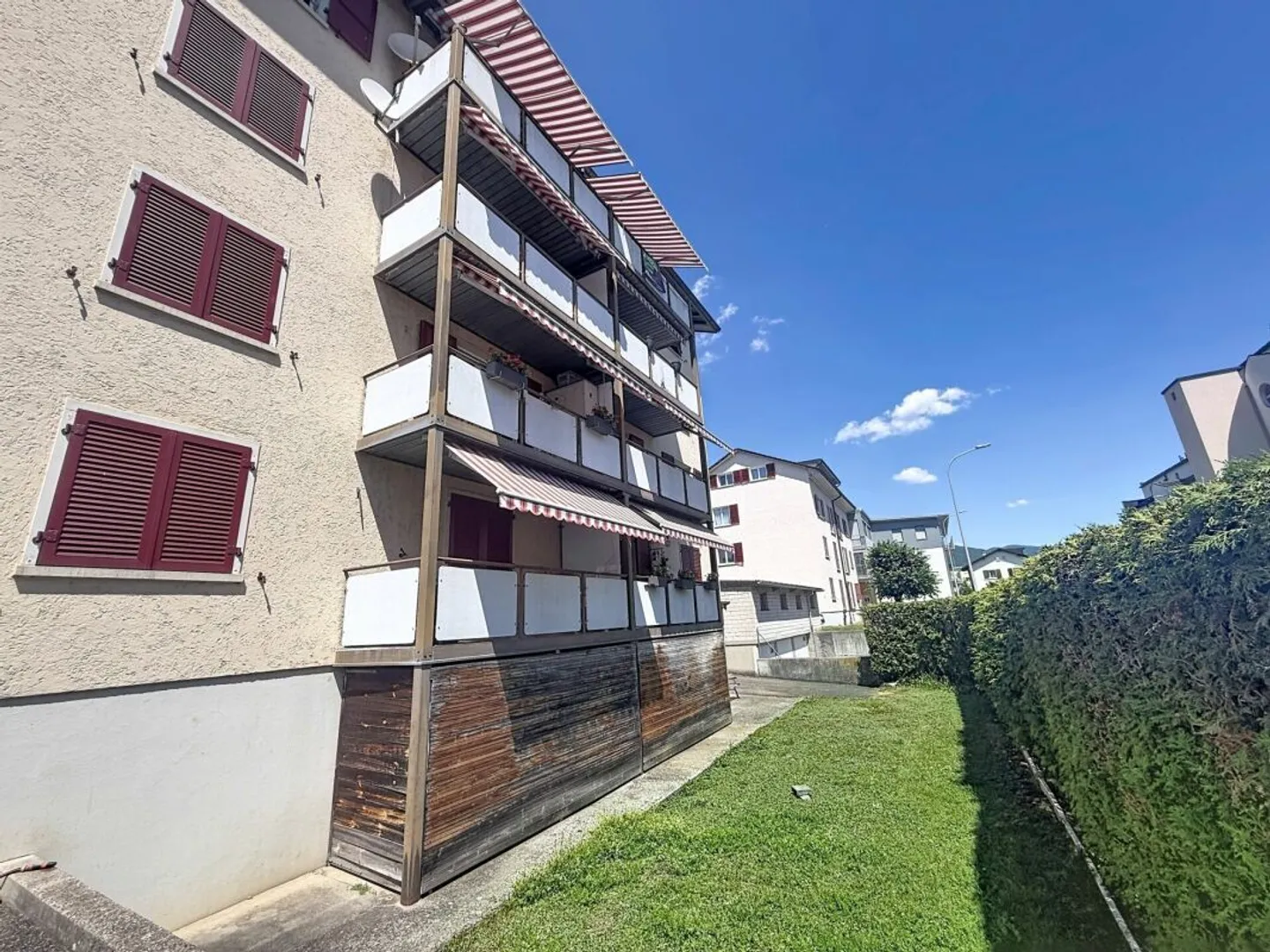 Très joli et spacieux appartement de 3.5 pces à Delémont - Foto 2 di 9
