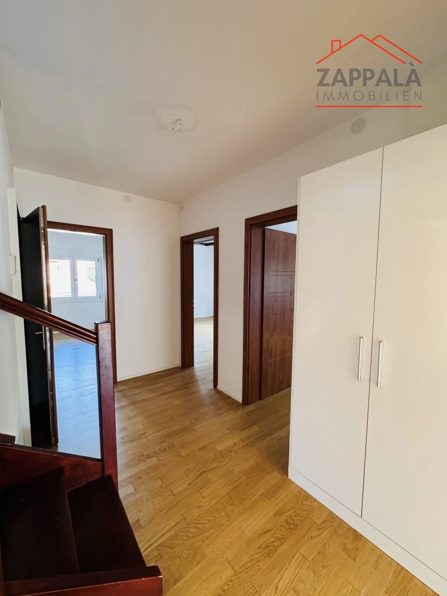Modern Living on Two Levels - Stylish 5.5-Room Maisonette with Charm - Photo 11 of 20