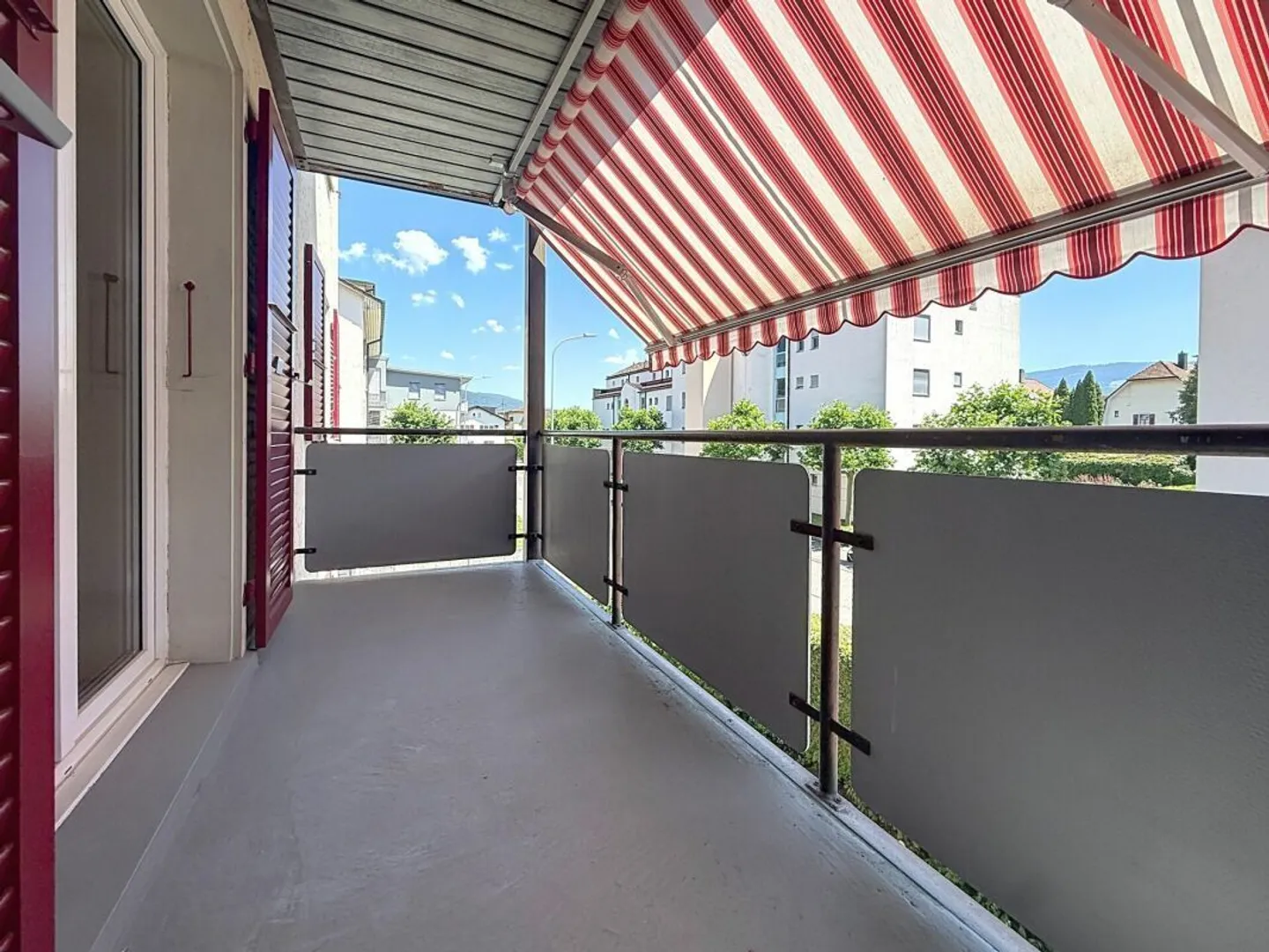 Très joli et spacieux appartement de 3.5 pces à Delémont - Foto 8 di 9