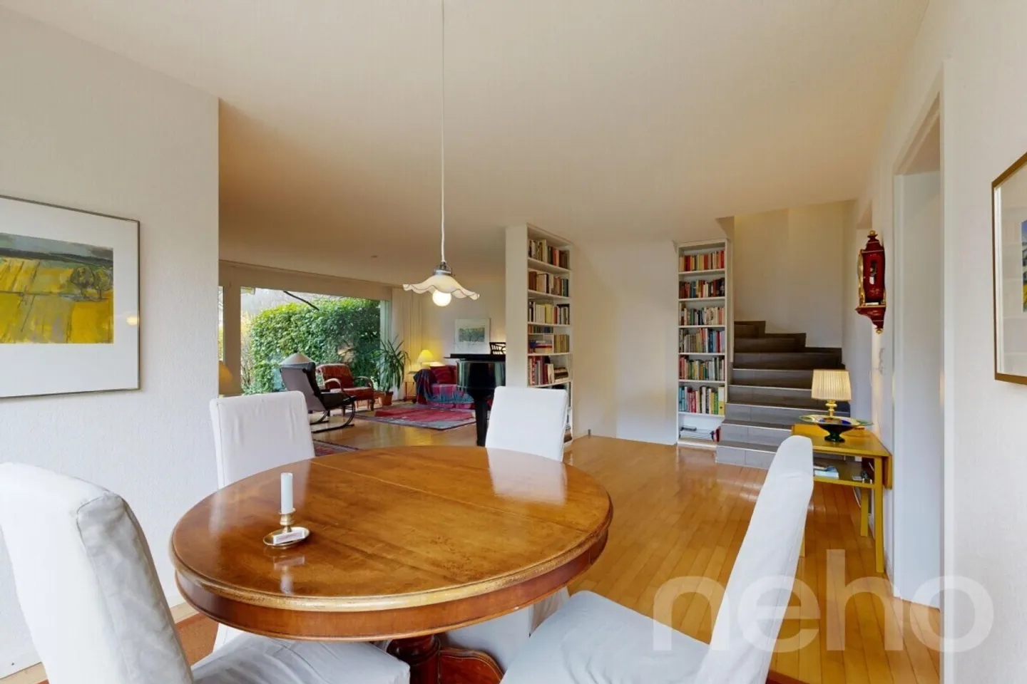Grosszügiges Familienhaus mit Garten - Foto 4 von 12