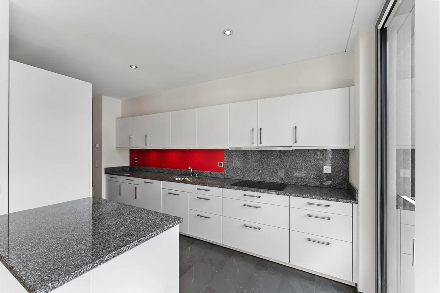 Appartement de 4½ pièces de première classe dans un quartier résidentiel prisé près du lac - Photo 6 sur 13