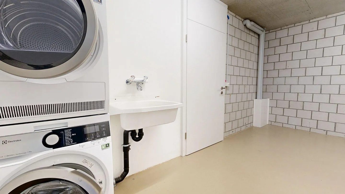 Moderno appartamento di 4,5 stanze con grande area esterna da godere - Foto 12 di 16