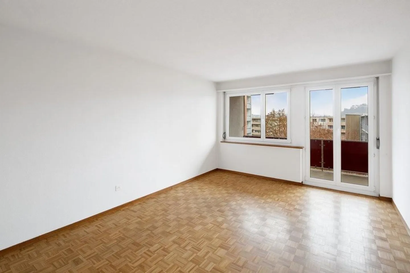 Vivere comodamente con 2 balconi - Foto 5 di 8