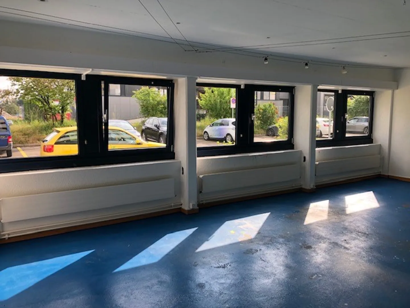 Wunderschönes Büro zur Miete in Gland! - Foto 4 von 5