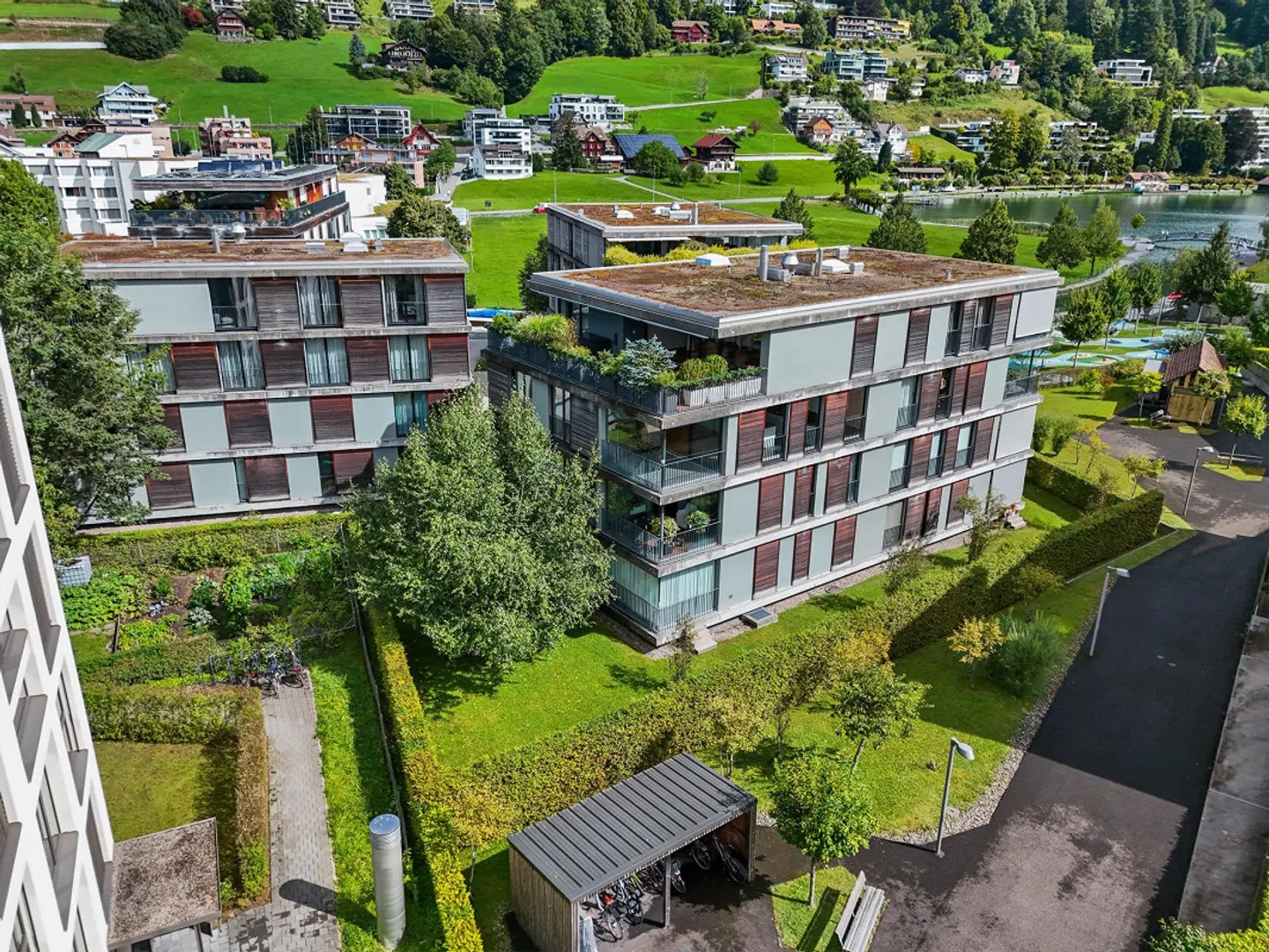 Appartement de 4½ pièces de première classe dans un quartier résidentiel prisé près du lac - Photo 12 sur 13