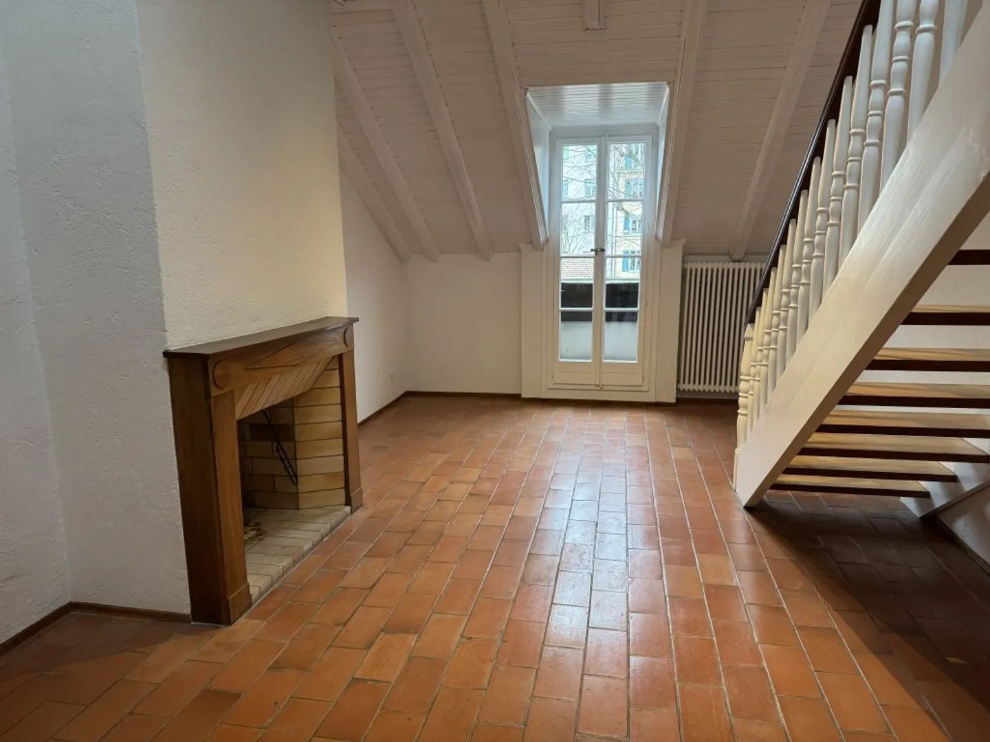 Geräumige 7-Zimmer-Wohnung in Carouge - Foto 2 von 8