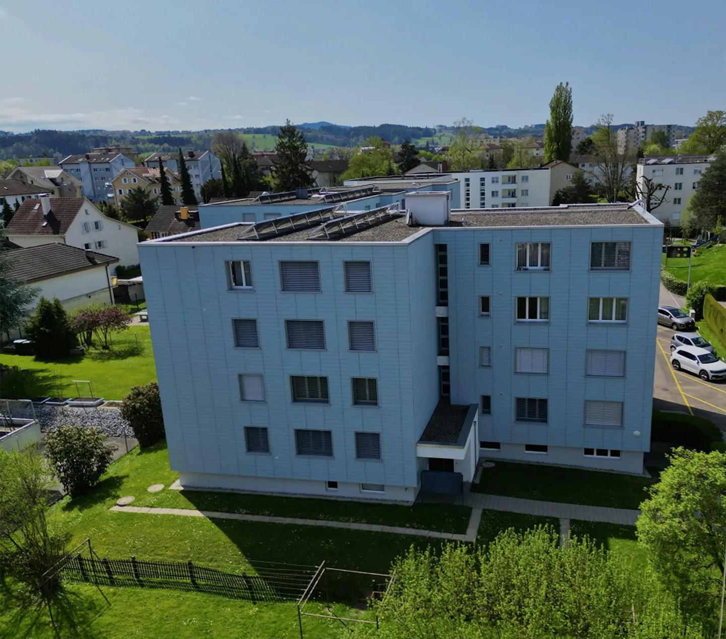 Quietly Located 4.5 Room Apartment for Families and Couples - Photo 1 of 9