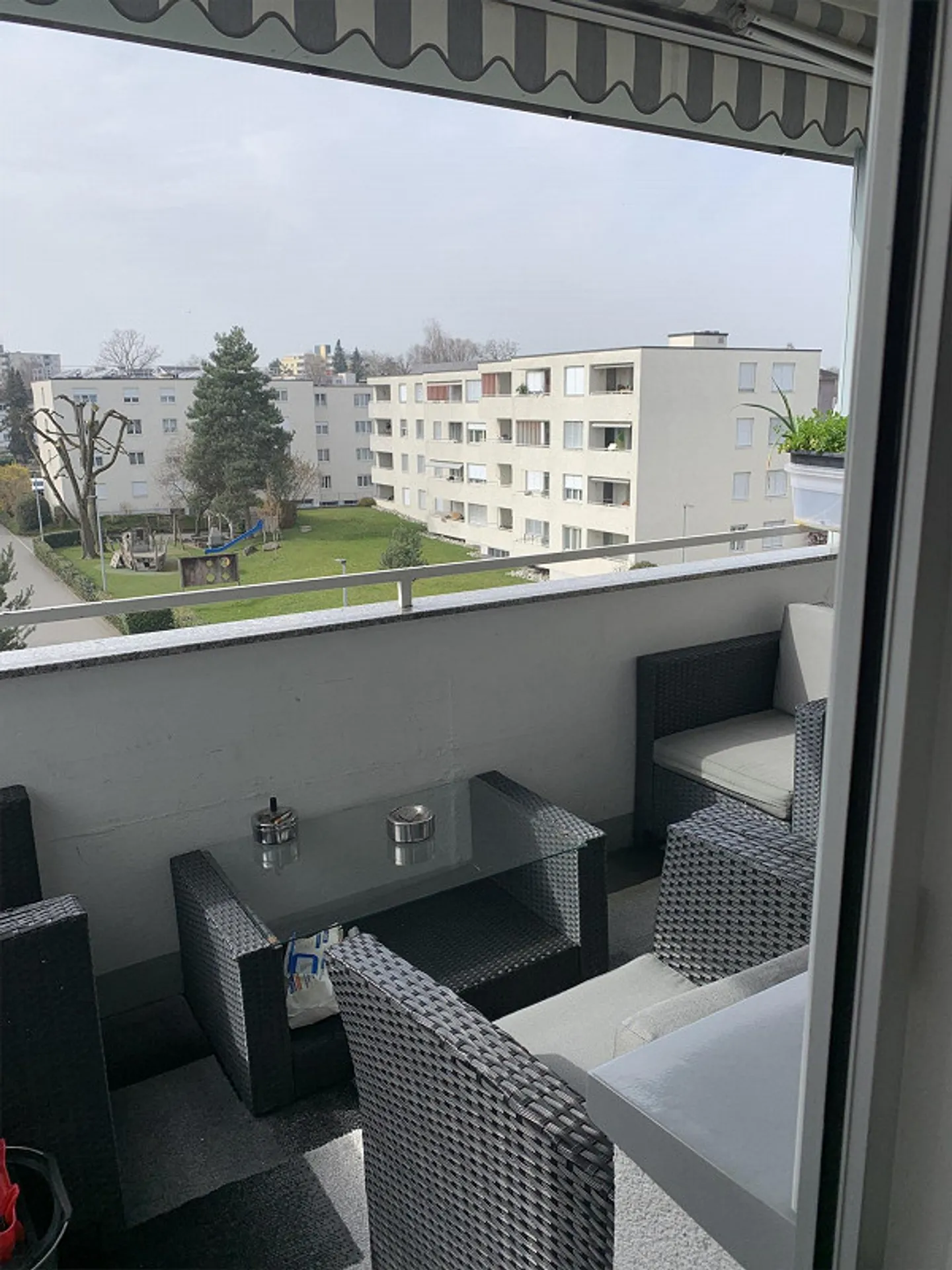 Quietly Located 4.5 Room Apartment for Families and Couples - Photo 3 of 9