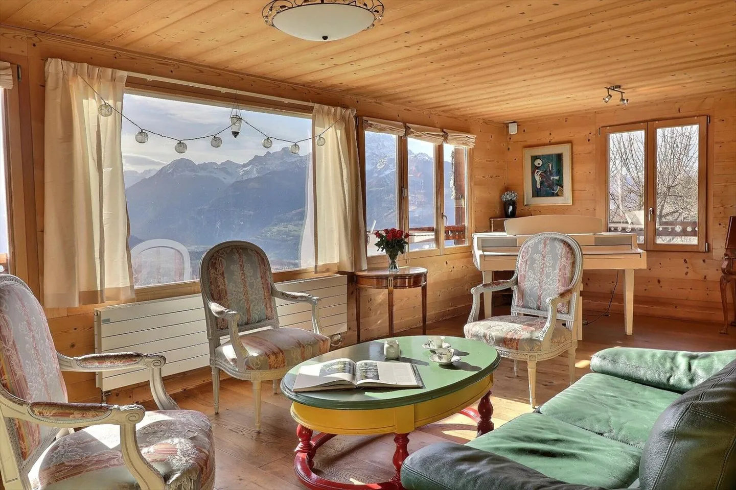 Chalet 6,5 Zimmer - Foto 2 von 13